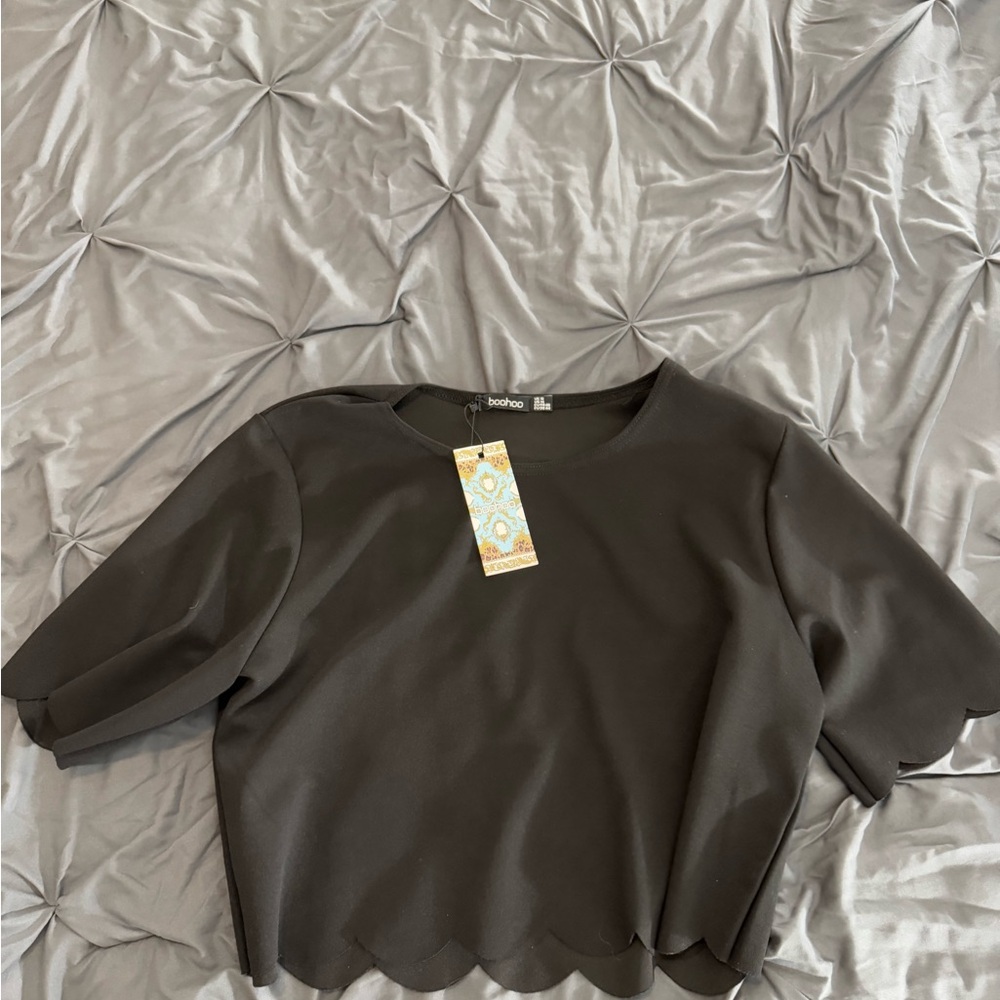 Women’s crop top
